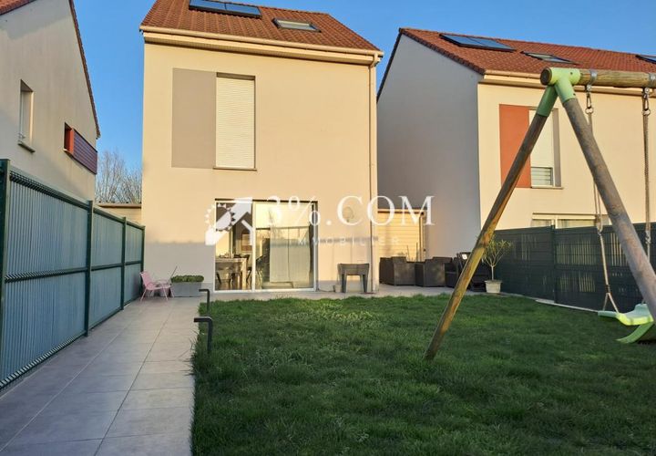 Villa a Lens, Pas-de-Calais, Lens - € 185.000 | Ref: 459_V5520063261 - foto 1
