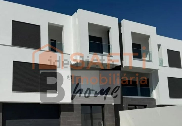 Villa i Corroios, Setubal, Corroios - € 740.000 | Ref: SAFTI:007970 - foto 1