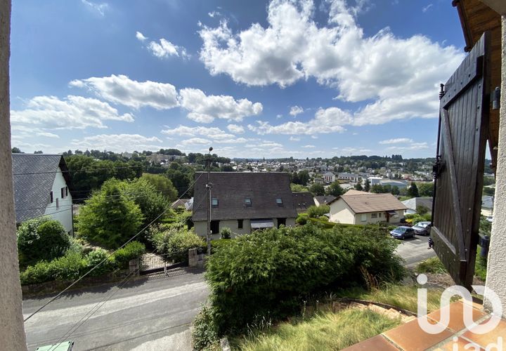Villa i Ussel, Correze, Ussel - € 199.000 | Ref: 76240 - foto 1
