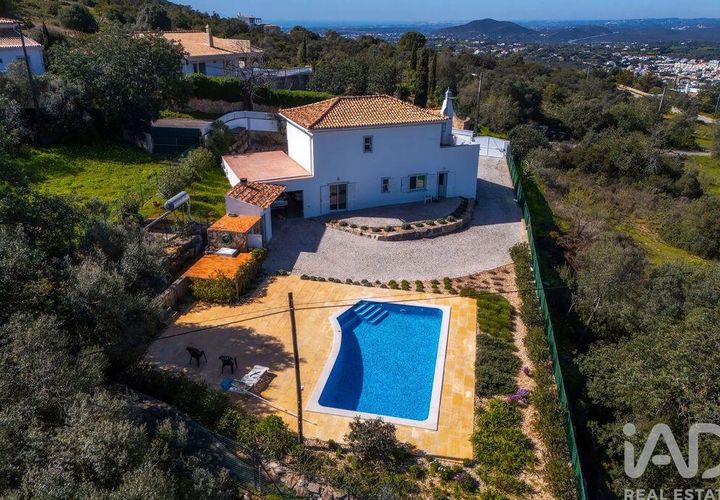 Byhus i Loule, Faro, Loule - € 895.000 | Ref: 814725 - foto 1