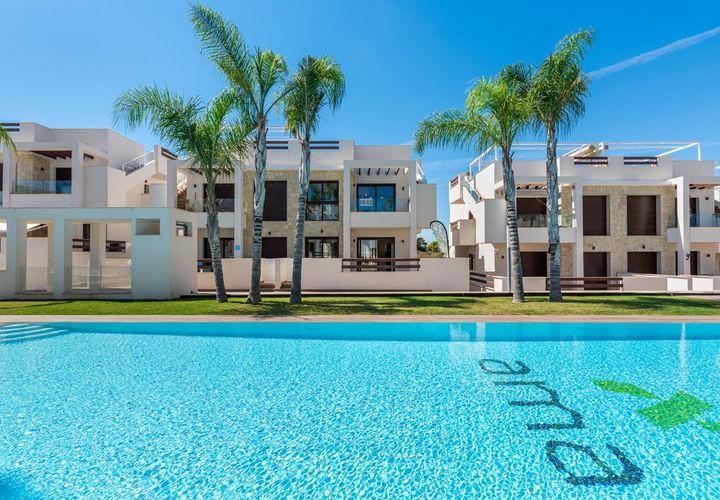 Bungalou a Torrevieja, Alicante, Torrevieja - € 325.000 | Ref: KRBLV-12/866 - foto 1