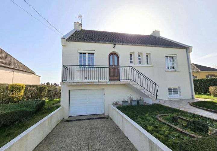 Villa a Sable-sur-Sarthe, Sarthe, Sable-sur-Sarthe - € 131.375 | Ref: 164_DME-0025870 - foto 1