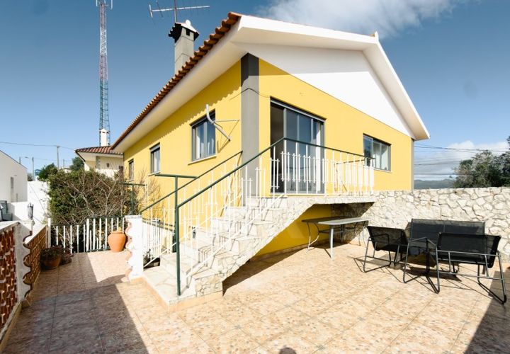 Villa i Alcabideche, Lisbon, Alcabideche - € 650.000 | Ref: AH2603-LQ - foto 1