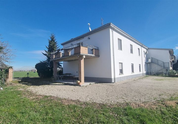 Byhus i Parma, Parma, Parma - € 450.000 | Ref: 5090 - foto 1