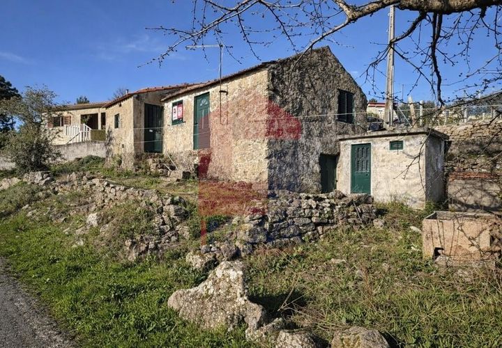 Byhus i Resende, Viseu, Resende - € 59.500 | Ref: 08819 - foto 1