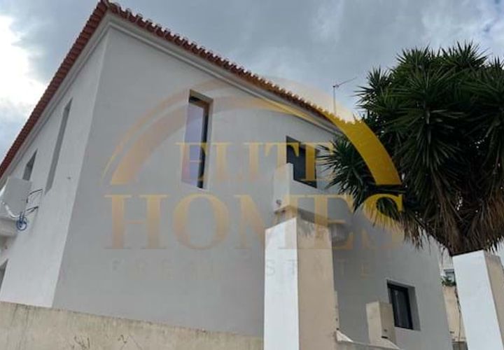 Villa i Almada, Setubal, Almada - € 850.000 | Ref: MV21/008 - foto 1
