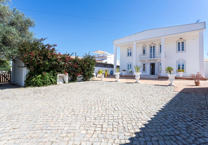 Villa i Olhao, Faro, Olhao - € 990.000 | Ref: LTH244 - foto 1