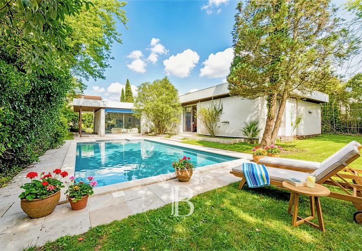 Villa i Bordeaux, Gironde, Bordeaux - € 1.099.000 | Ref: M3164 - foto 1