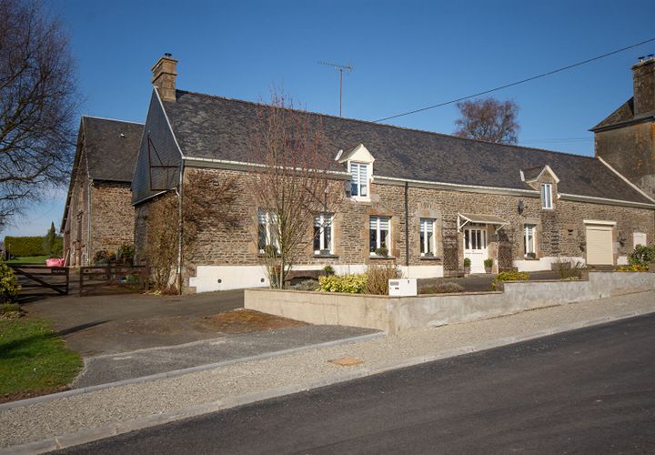 Villa a La Dorée, Mayenne, La Dorée - € 248.000 | Ref: AS-5028 - foto 1