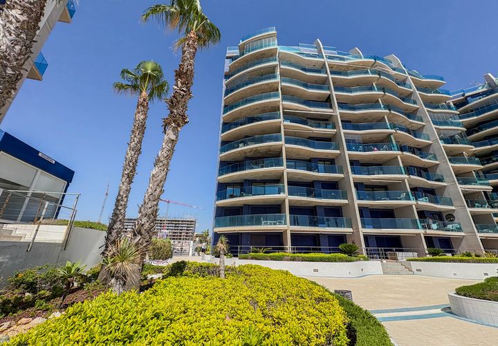 Leilighet i Torrevieja, Alicante, Torrevieja - € 549 000 | Ref: MLS98084X - foto 1