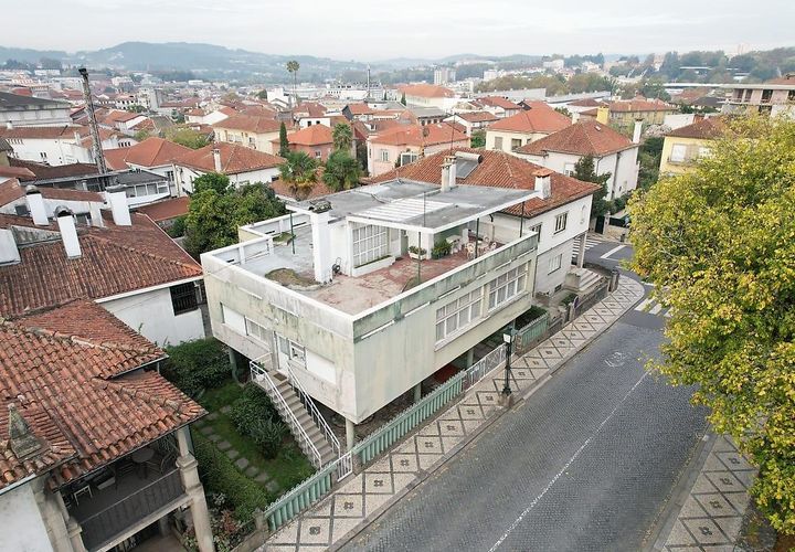 Villa i Guimaraes, Braga, Guimaraes - € 690.000 | Ref: 121751324-326 - foto 1