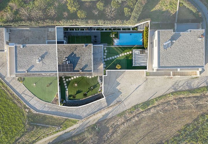 Villa i Guimaraes, Braga, Guimaraes - € 550.000 | Ref: 121751324-335 - foto 1