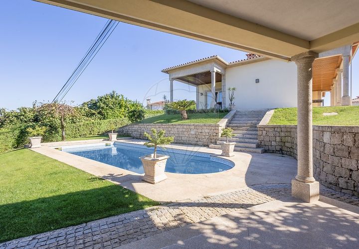 Villa i Cabeceiras de Basto, Braga, Cabeceiras de Basto - € 499.900 | Ref: 126311008-117 - foto 1