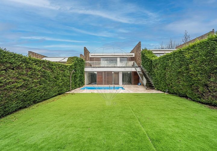 Villa a Santo Tirso, Porto, Santo Tirso - € 995.000 | Ref: 126221008-444 - foto 1