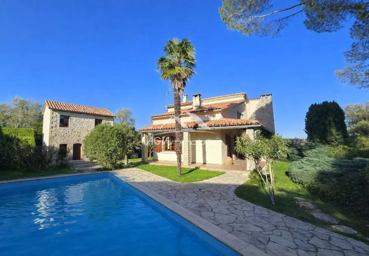 Villa a Alès, Gard, Alès - € 542.000 | Ref: 2647 - foto 1