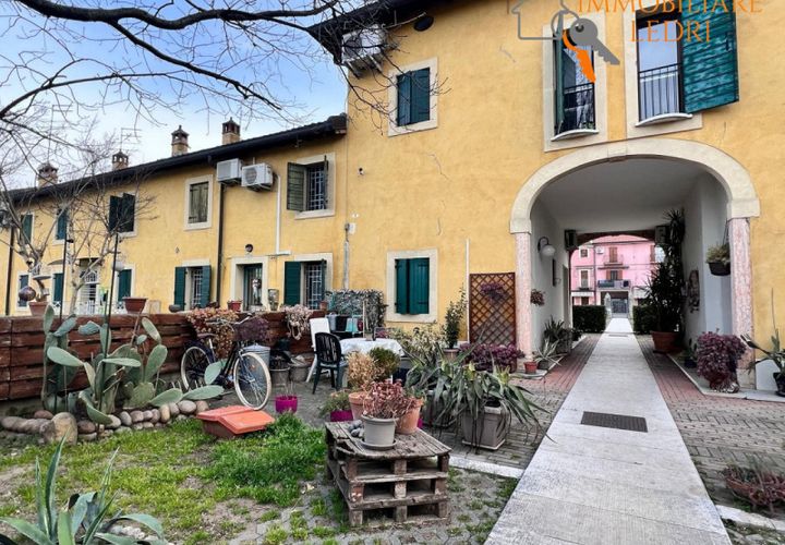 Leilighet i Verona, Verona, Verona - € 135 000 | Ref: rb129 - foto 1