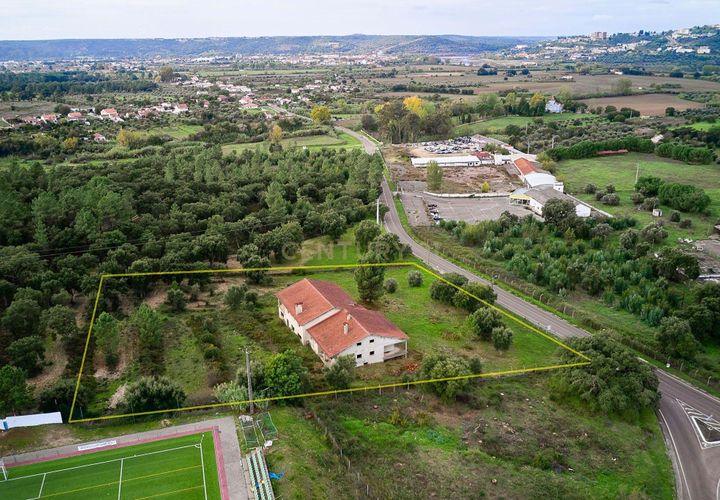 Villa i Abrantes, Santarem, Abrantes - € 299.000 | Ref: C0364-05653 - foto 1