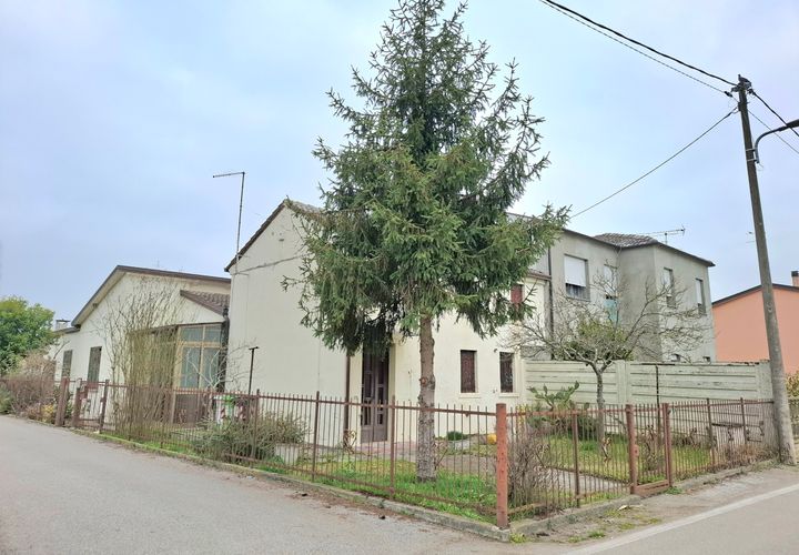 Villa a Rovigo, Rovigo, Rovigo - € 69.000 | Ref: AP11026 - foto 1