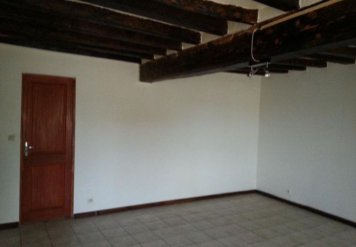 Villa a Escorpain, Eure-et-Loir, Escorpain - € 645/mes | Ref: 571613 - foto 1