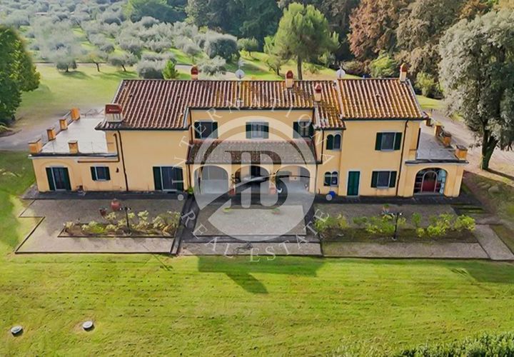 Villa i Bientina, Pisa, Bientina - € 1.350.000 | Ref: RI 10 - foto 1
