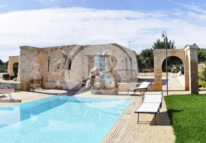 Villa i Salve, Lecce, Salve - € 1.000.000 | Ref: DA 25 - foto 1
