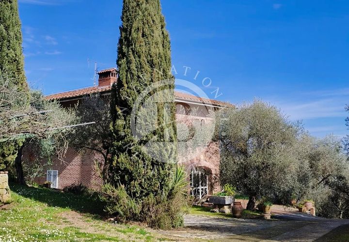 Villa i Lucca, Lucca, Lucca - € 1.590.000 | Ref: RI 21 - foto 1