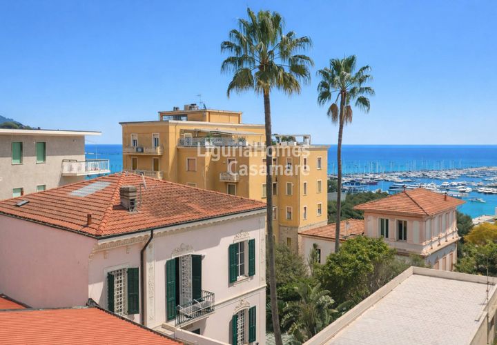 Villa a Imperia, Imperia, Imperia - € 1.350.000 | Ref: 6V88 - foto 1