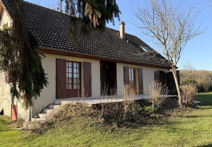 Willa: Chaumont-en-Vexin, Oise, Chaumont-en-Vexin – 199 000 € | Ref: 3011443352 – zdjęcie 1