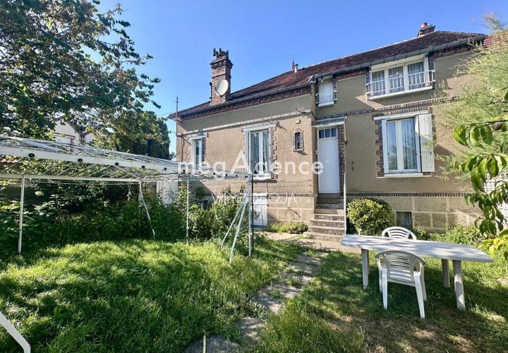 Villa i Sens, Yonne, Sens - € 200.000 | Ref: 191669 - foto 1