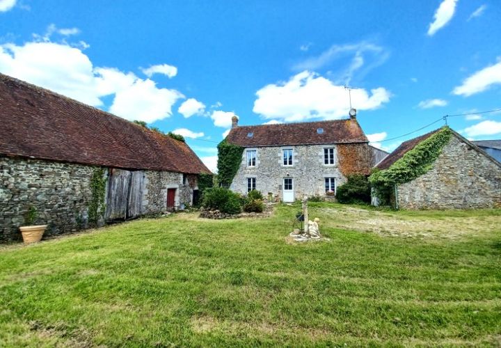 Villa i Sees, Orne, Sees - € 415.000 | Ref: 200286 - foto 1