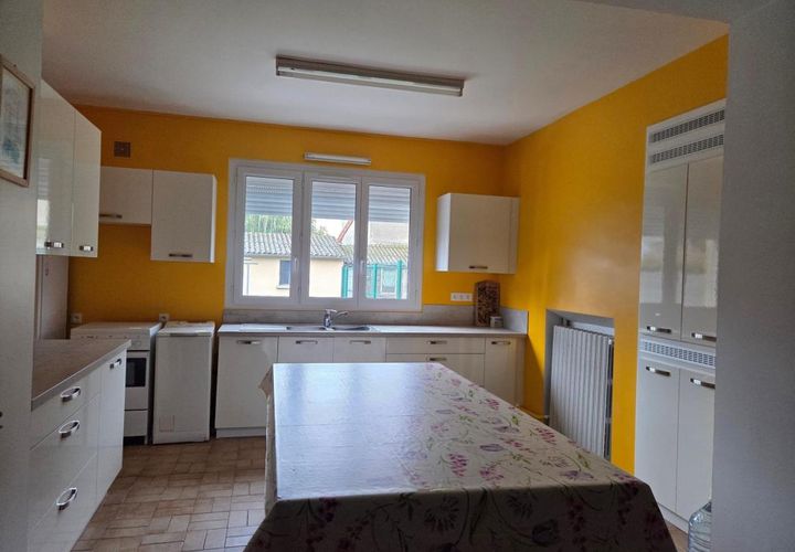 Villa a Le Mans, Sarthe, Le Mans - € 234.000 | Ref: 200257 - foto 1