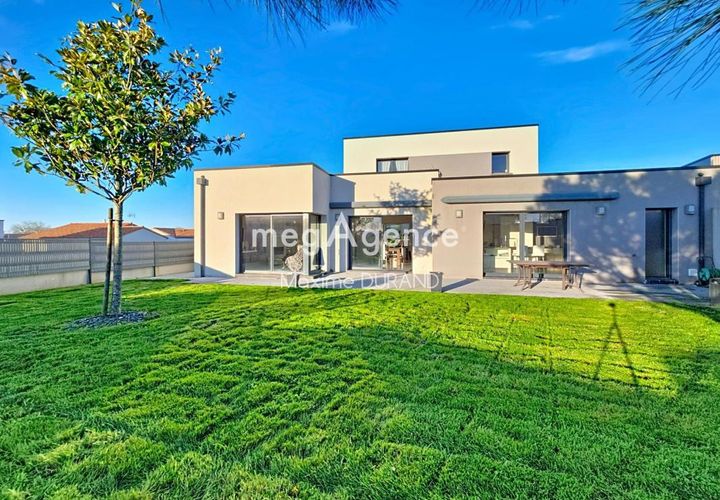 Villa i Cholet, Maine-et-Loire, Cholet - € 499.890 | Ref: 200171 - foto 1