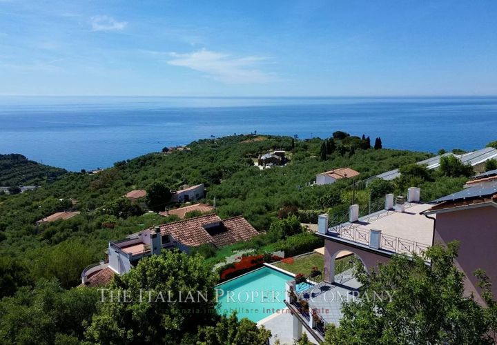 Villa i Imperia, Imperia, Imperia - € 990.000 | Ref: E301 - foto 1