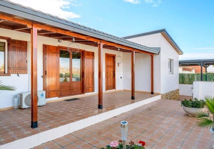 Villa a Elche, Alicante, Elche - € 247.000 | Ref: EXP13619/8930 - foto 1