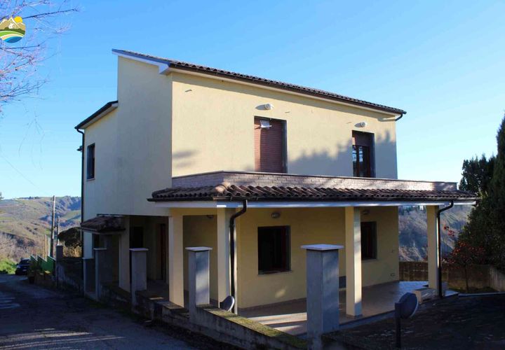 Villa a Montefino, Teramo, Montefino - € 158.000 | Ref: EL1139-814566 - foto 1