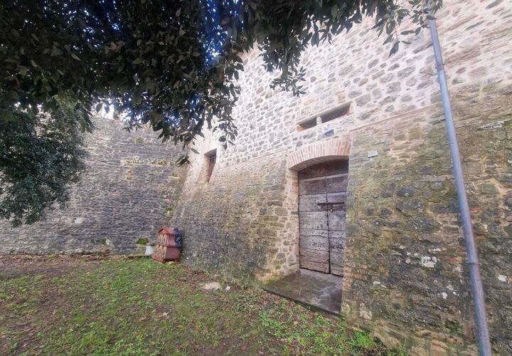 Villa a Todi, Perugia, Todi - € 150.000 | Ref: TODI150-879018 - foto 1