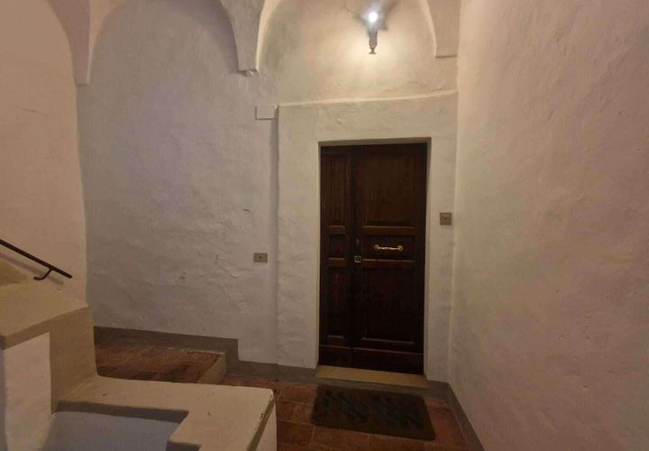 Villa i Todi, Perugia, Todi - € 75.000 | Ref: TODI80-879044 - foto 1