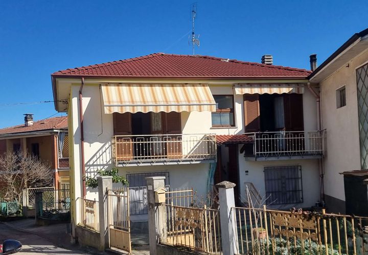 Byhus i Vinchio, Asti, Vinchio - € 70.000 | Ref: RP-889022-889022 - foto 1