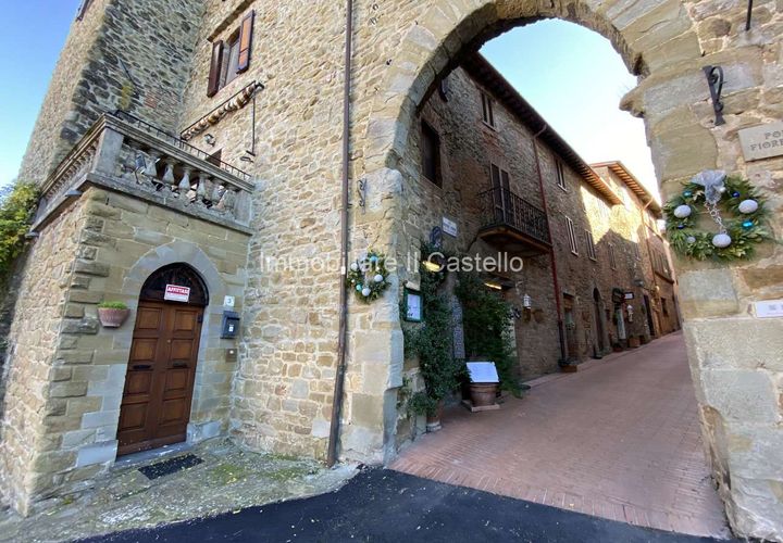 Villa a Paciano, Perugia, Paciano - € 60.000 | Ref: AC21-903730 - foto 1