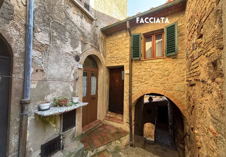 Villa a Roccastrada, Grosseto, Roccastrada - € 55.000 | Ref: 41741006-110-909753 - foto 1