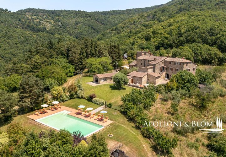Farm hus i Arezzo, Arezzo, Arezzo - € 1.850.000 | Ref: ARZ2075-915950 - foto 1