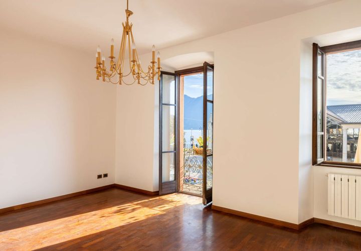 Leilighet i Intra, Verbano Cusio Ossola, Intra - € 450 000 | Ref: W-046NOX-941096 - foto 1