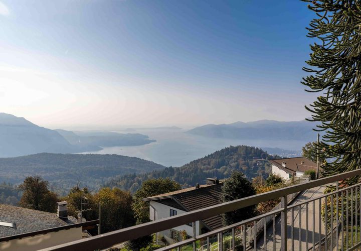Villa a Premeno, Verbano Cusio Ossola, Premeno - € 550.000 | Ref: W-02ZC4Y-941508 - foto 1