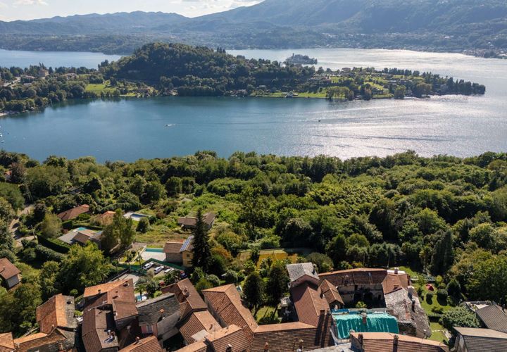 Villa a Carcegna, Novara, Carcegna - € 1.980.000 | Ref: W-046ABG-941882 - foto 1