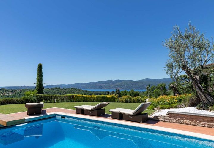 Villa a Besozzo, Varese, Besozzo - € 1.950.000 | Ref: W-02C4IJ-943724 - foto 1