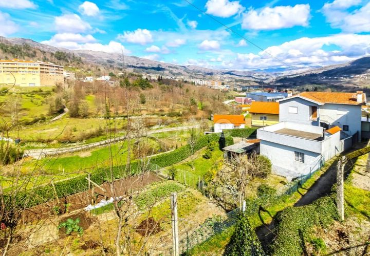 Villa i Baiao, Porto, Baiao - € 275.000 | Ref: ZMPT586425 - foto 1