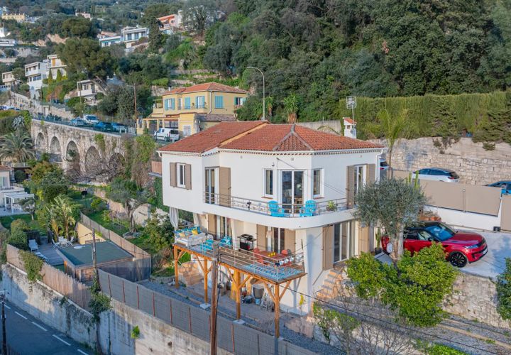 Villa i Nice, Alpes-Maritimes, Nice - € 950.000 | Ref: 86826135 - foto 1