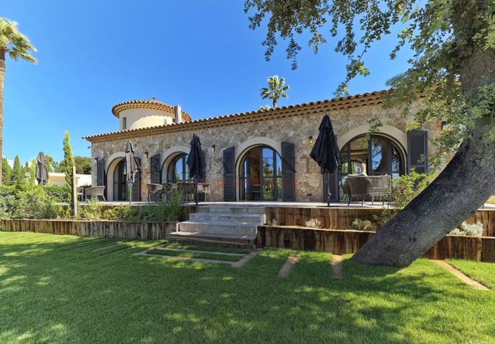 Villa i Antibes, Alpes-Maritimes, Antibes - € 9.975.000 | Ref: 85573296 - foto 1