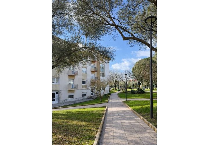 Lejlighed i Carnaxide, Lisbon, Carnaxide - € 388.000 | Ref: LIVEST_HB_MP_02 - foto 1