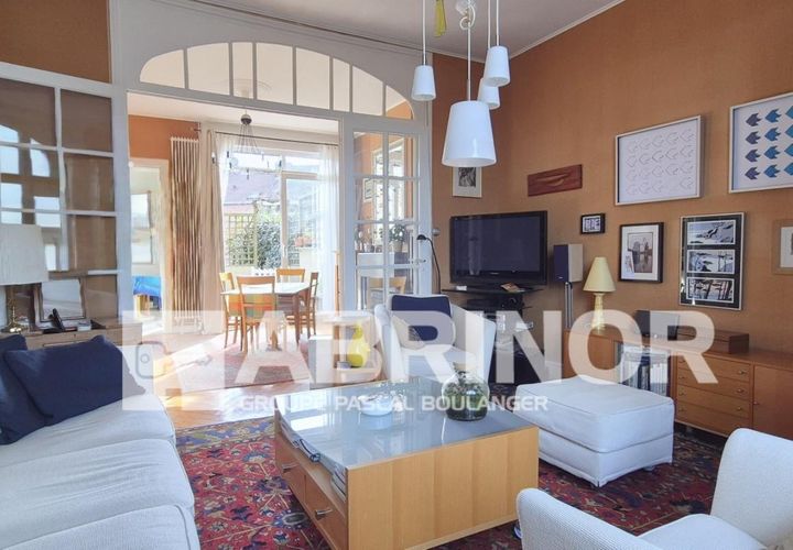 Villa i Roubaix, Nord, Roubaix - € 299.000 | Ref: RBX-39281-FRUBI - foto 1